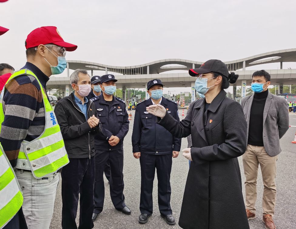 【聚焦】郑琳看望慰问市直机关抗疫工作队_东莞阳光网